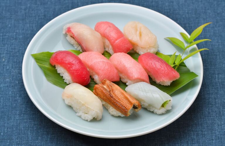 定番ネタである穴子 | 西宮で寿司なら本格江戸前すし 竹